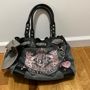 NEW AUTHENTIC NEVER WORN! Juicy Couture handbag